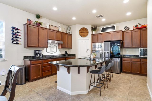 565 Sepp Ct., Ripon, CA 95366