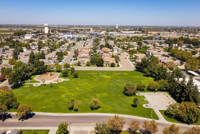 565 Sepp Ct., Ripon, CA 95366