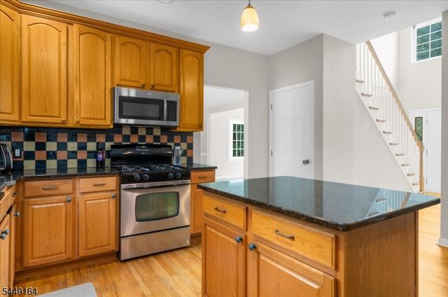 223 State Route 12, Raritan Twp., NJ 08822