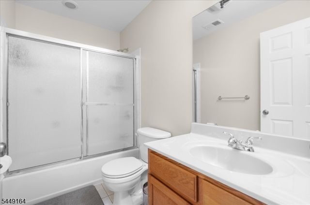 223 State Route 12, Raritan Twp., NJ 08822