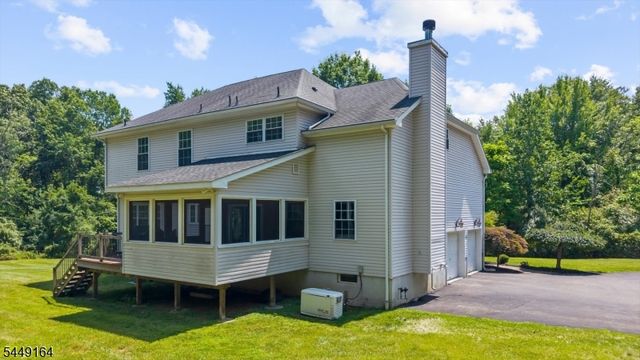 223 State Route 12, Raritan Twp., NJ 08822