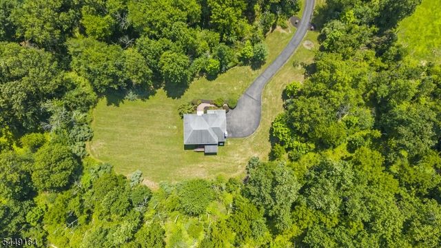 223 State Route 12, Raritan Twp., NJ 08822