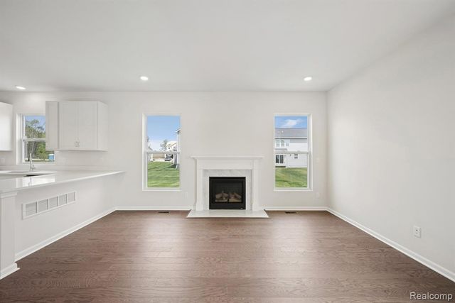 27147 Silo Drive, Saline, MI 48176