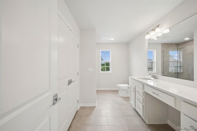 27147 Silo Drive, Saline, MI 48176