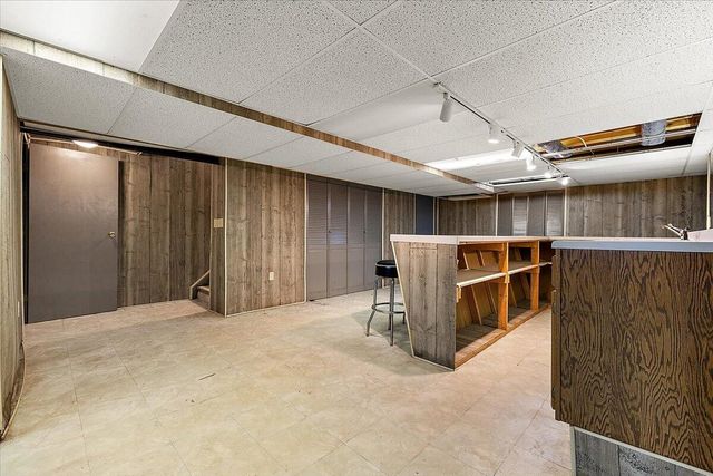 8315 Clay Court, Sterling Heights, MI 48313