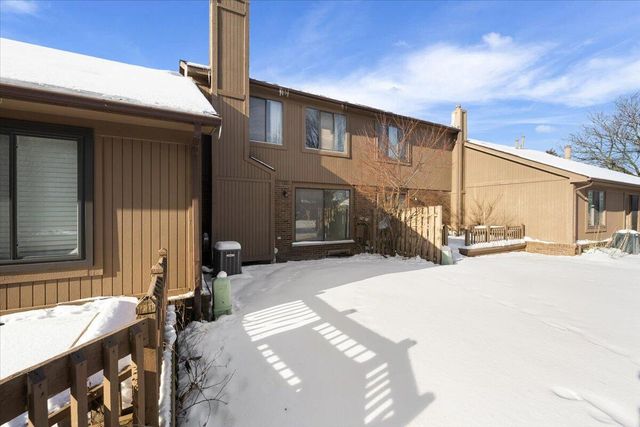 8315 Clay Court, Sterling Heights, MI 48313