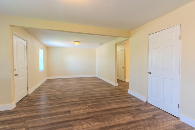 1114 Blackwood Avenue, Houston, TX 77032