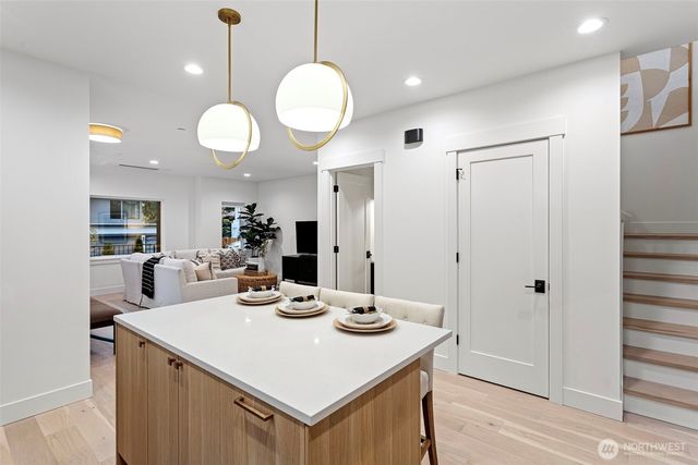 11218 115th Place NE, Kirkland, WA 98033