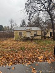 5126 W 3rd Street, Tulsa, OK 74127