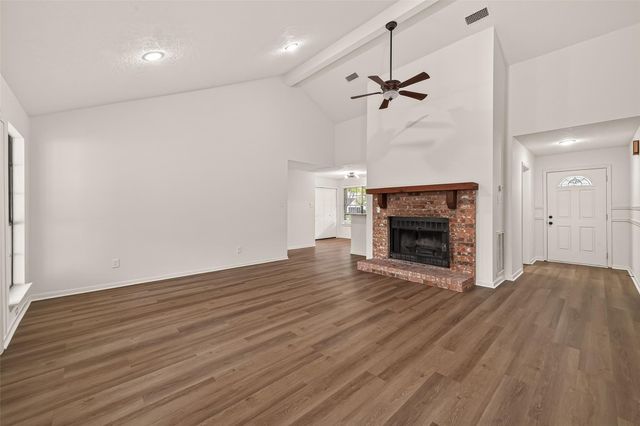 28700 Waikiki Lane, Conroe, TX 77356