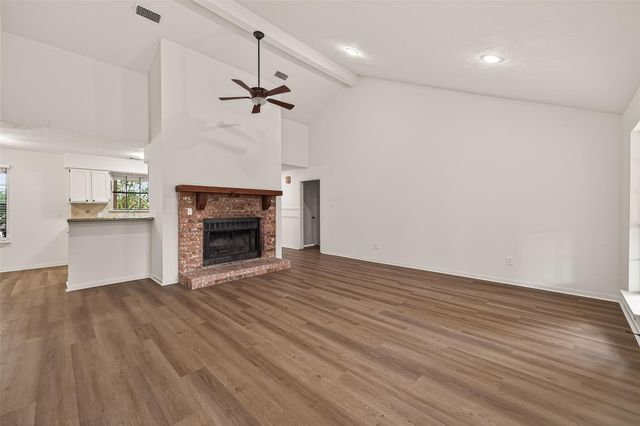 28700 Waikiki Lane, Conroe, TX 77356