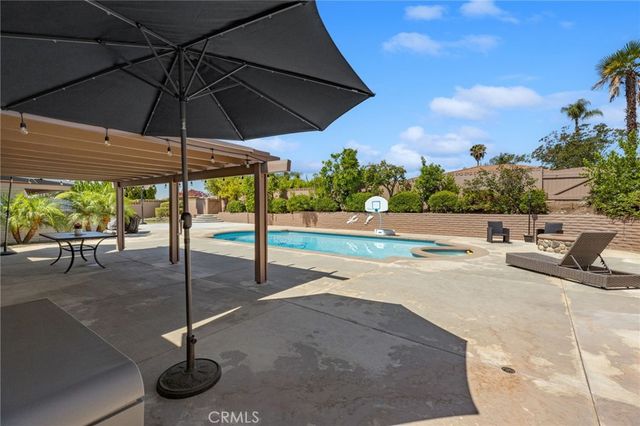 1763 N Vallejo Way, Upland, CA 91784