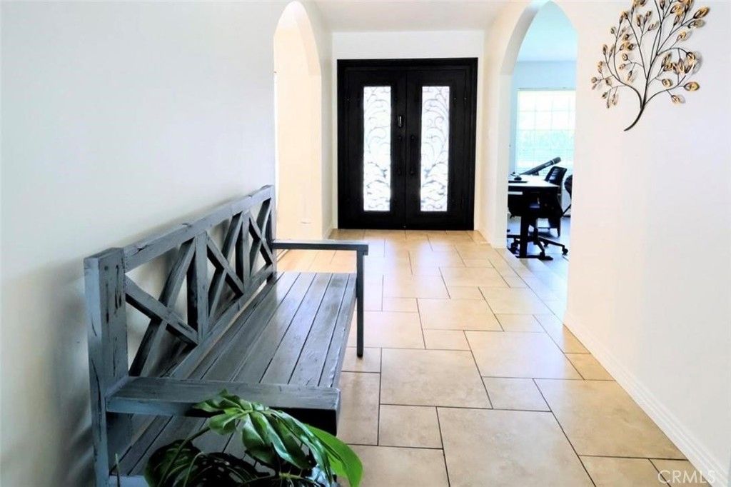 Image 10 of property listing at 1763 N Vallejo Way, Upland, CA 91784