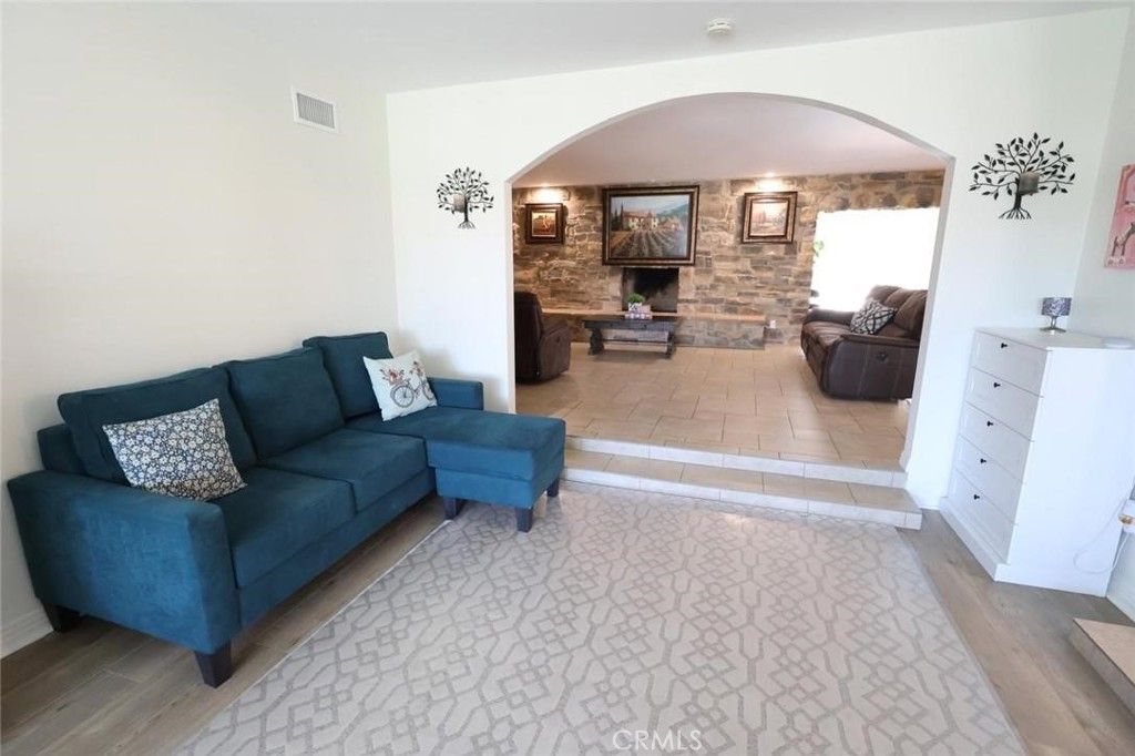 Image 11 of property listing at 1763 N Vallejo Way, Upland, CA 91784