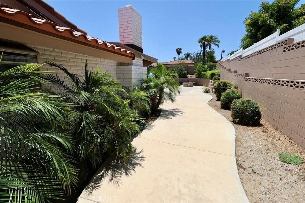 Image 22 of property listing at 1763 N Vallejo Way, Upland, CA 91784