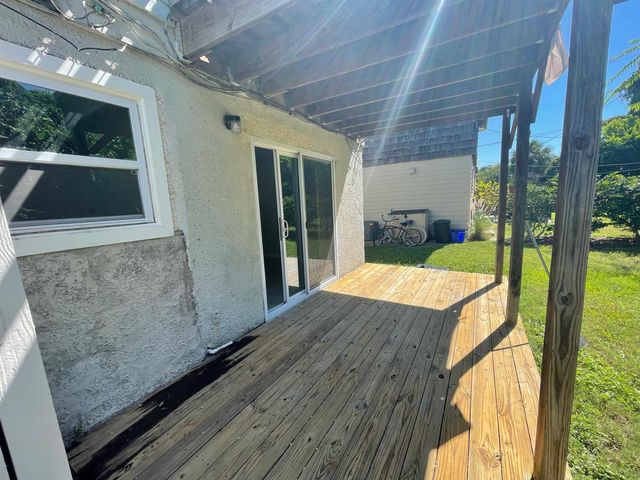203 9th Street, St Augustine, FL 32080