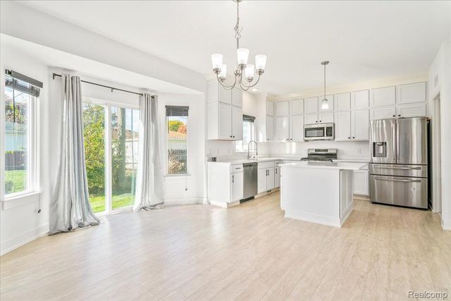 8319 Beatrice, Westland, MI 48185