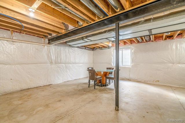 8319 Beatrice, Westland, MI 48185