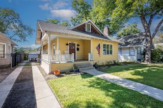 1604 S Adams Street, Fort Worth, TX 76104