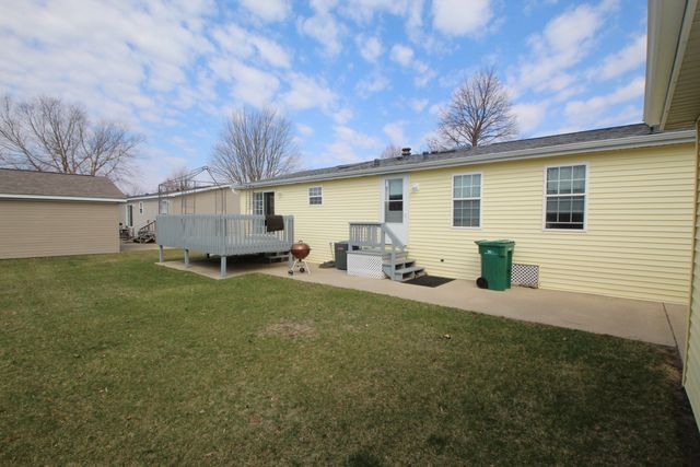 5435 AUTUMN ASH Lane, Machesney Park, IL 61115