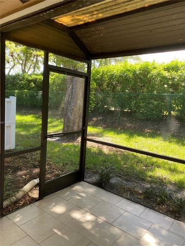 18595 Egret Way 18595, Boca Raton, FL 33496