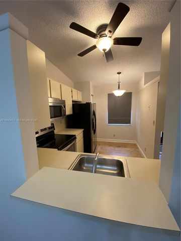 18595 Egret Way 18595, Boca Raton, FL 33496