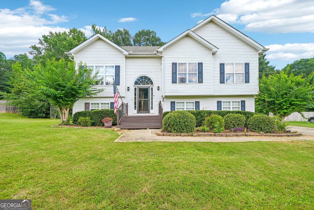 130 Chesterfield Drive, Newnan, GA 30265 — exterior