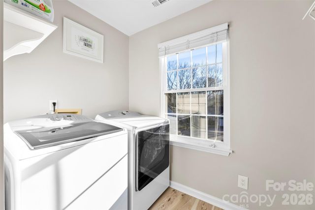 12104 Woodside Falls Road, Pineville, NC 28134