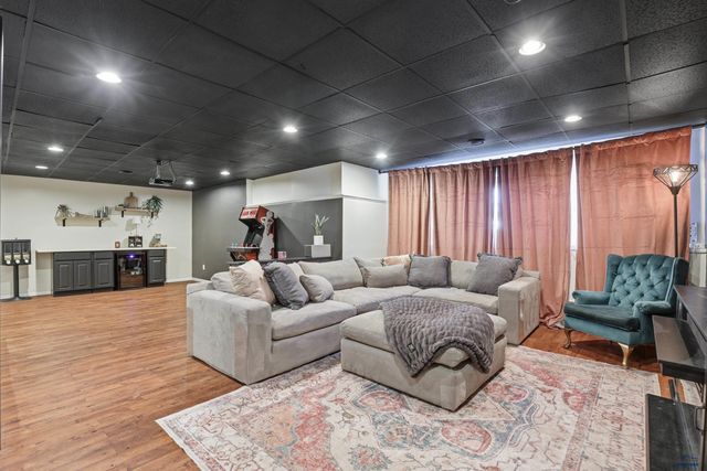 22745 RANDO COURT, Box Elder, SD 57719