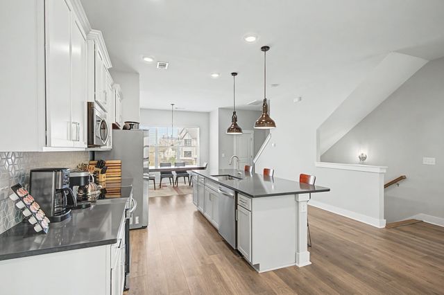 231 Stonecrest Cir, Nashville, TN 37209