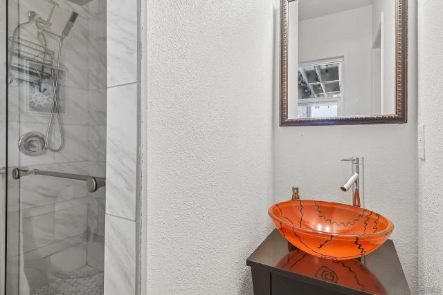 598 Tam O Shanter Dr, San Marcos, CA 92069