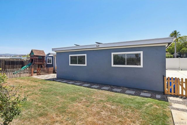 598 Tam O Shanter Dr, San Marcos, CA 92069