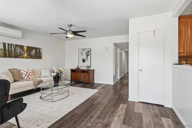 598 Tam O Shanter Dr, San Marcos, CA 92069