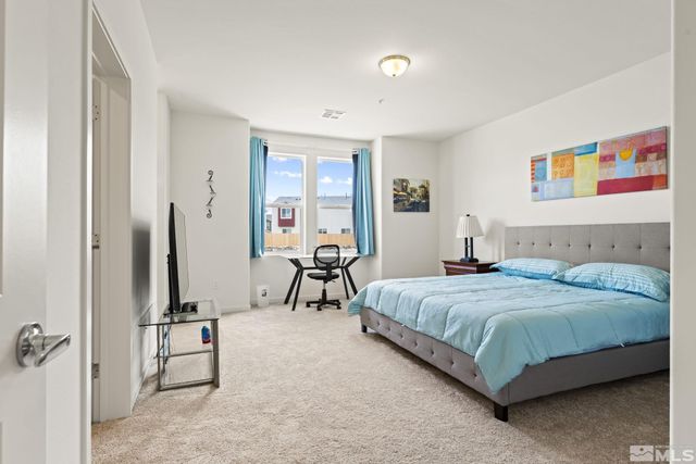 4920 Little Rock Way, Sun Valley, NV 89433