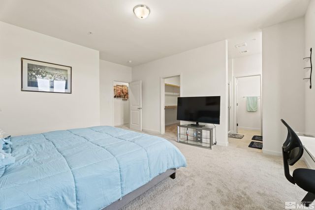 4920 Little Rock Way, Sun Valley, NV 89433