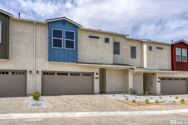 4920 Little Rock Way, Sun Valley, NV 89433