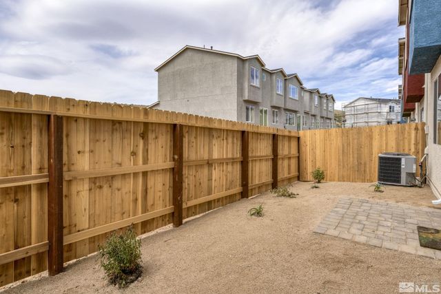 4920 Little Rock Way, Sun Valley, NV 89433