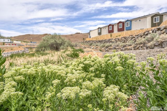 4920 Little Rock Way, Sun Valley, NV 89433