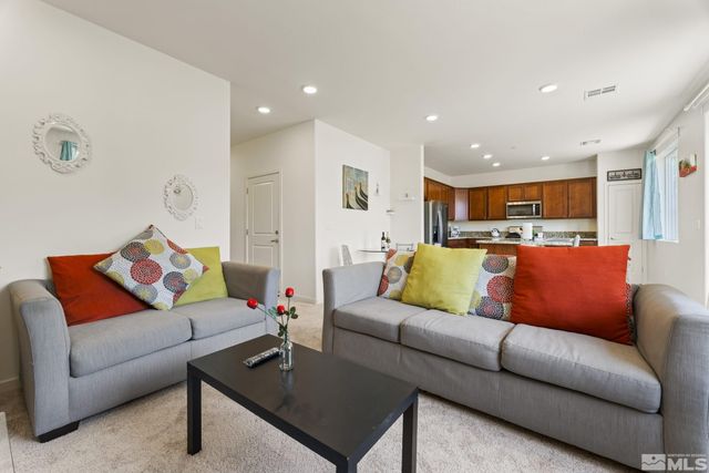 4920 Little Rock Way, Sun Valley, NV 89433