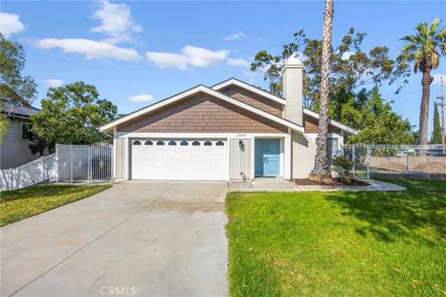1997 S Starfire Ave, Corona, CA 92879