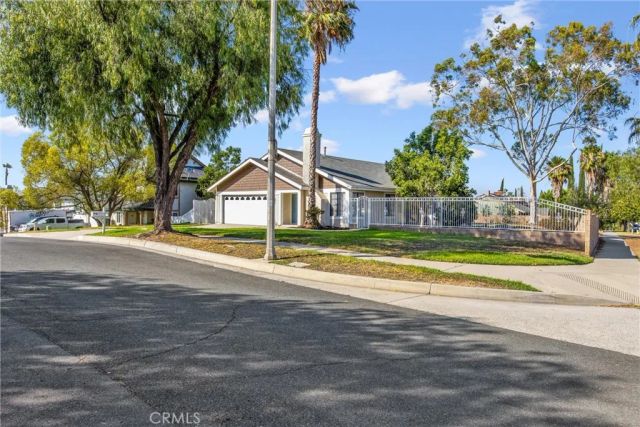 1997 S Starfire Ave, Corona, CA 92879