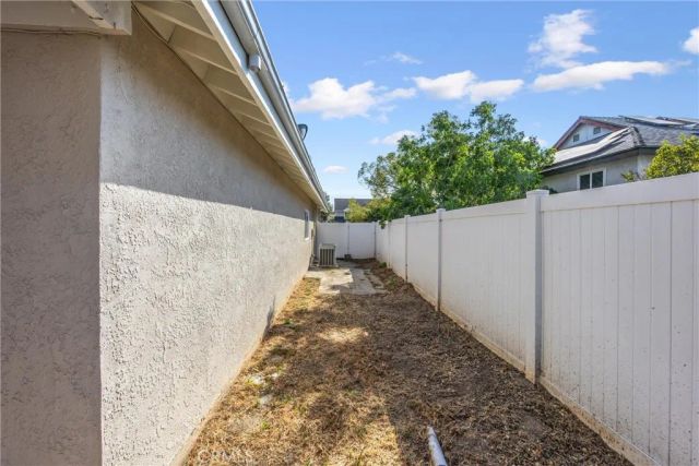 1997 S Starfire Ave, Corona, CA 92879
