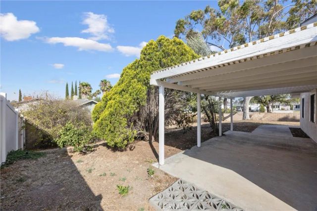 1997 S Starfire Ave, Corona, CA 92879