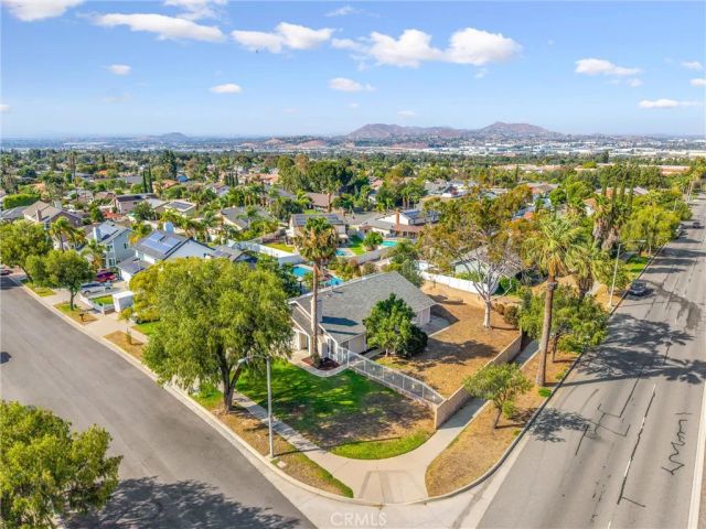 1997 S Starfire Ave, Corona, CA 92879