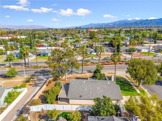 1997 S Starfire Ave, Corona, CA 92879