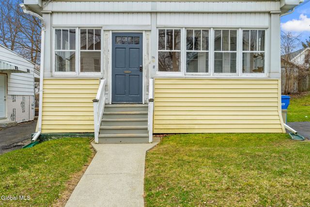 17 Tremont Street, Albany, NY 12205