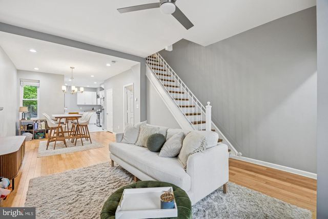 115 E DUVAL ST, Philadelphia, PA 19144