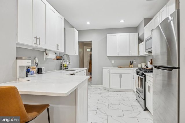 115 E DUVAL ST, Philadelphia, PA 19144
