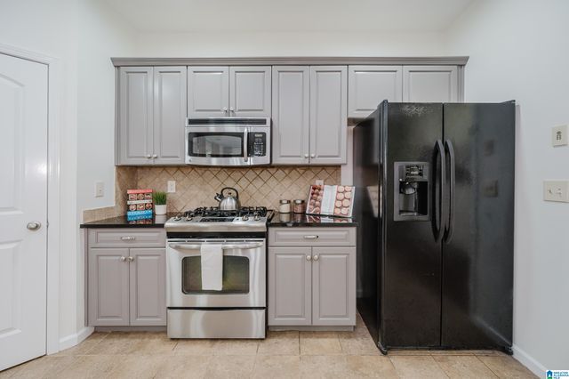 3593 BURLINGTON DRIVE, Fultondale, AL 35068