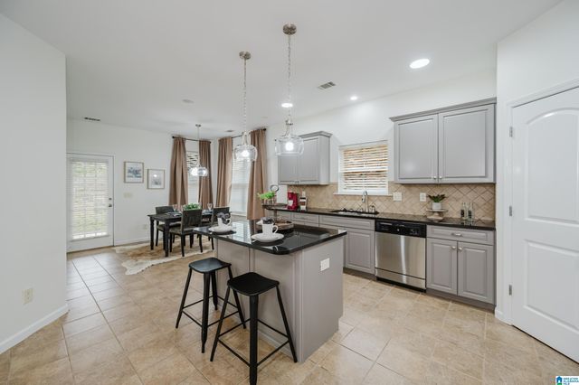 3593 BURLINGTON DRIVE, Fultondale, AL 35068